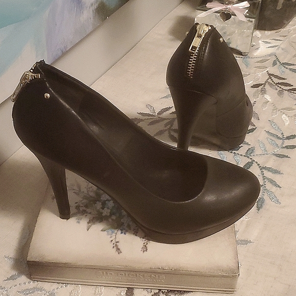 Shoes platform - Picture 3 of 7